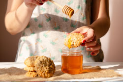 miel et biscuit